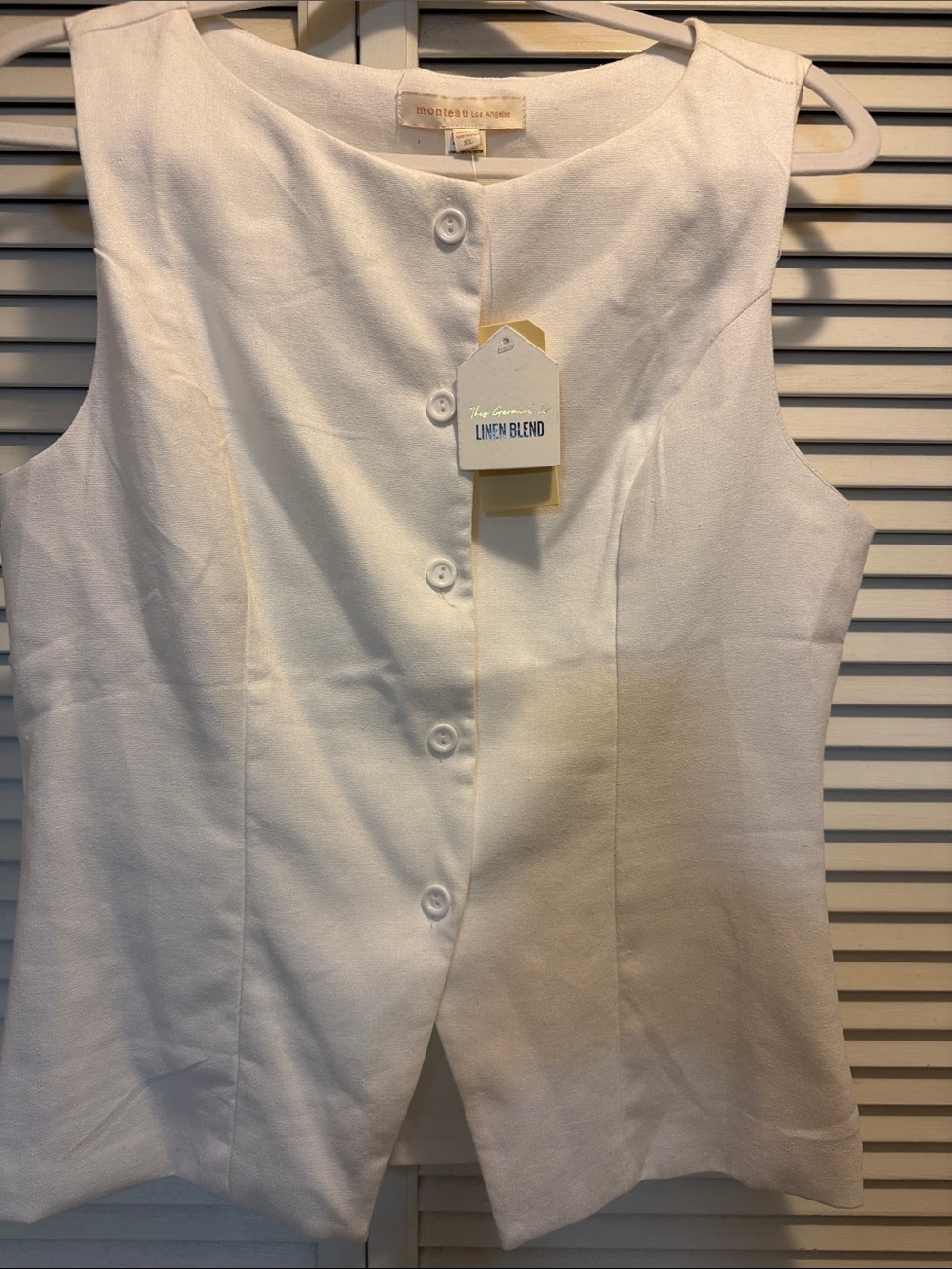 Monteau White Button-Up Vest
